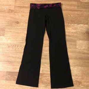 Lululemon yoga pants Sz. L